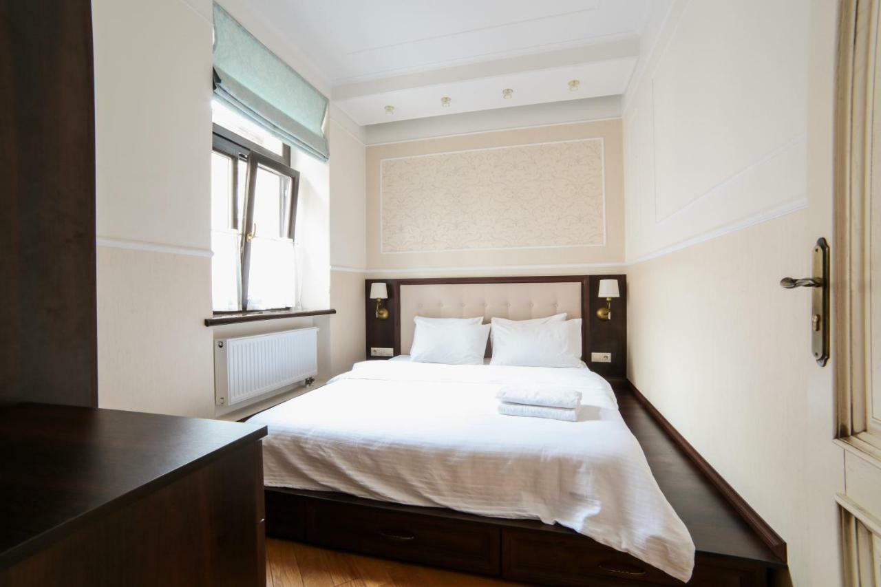 Апартаменти З Балконом Lviv Extérieur photo
